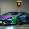 Lamborghini Revuelto з покусуванням кольору