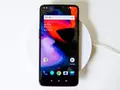 Док-станция OnePlus Warp Charge 30 получит кулер для охлаждения и будет заряжать OnePlus 8 Pro на 50% за 30 минут