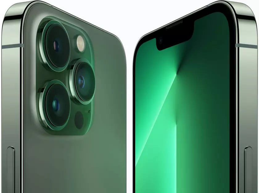 Непотопляемый: iPhone провел под водой почти целый год — и он работает!