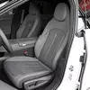Функція бездротової зарядки Volkswagen ID. Unyx 09