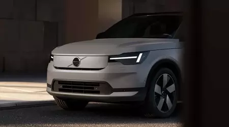 Volvo EX40: старий кінь, нові фари та трохи штучного інтелекту