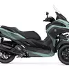 Предпросмотр Yamaha Tricity 300 на дороге