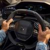 Интерьер обновленного Peugeot 308 SW