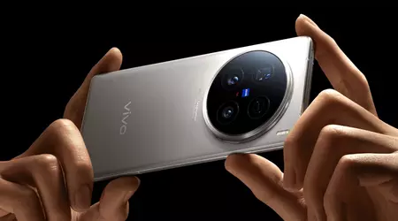 Vivo X200 Ultra shown in photos in all colours and unboxed in the video