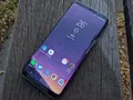 Samsung запатентовала смартфон с двумя дисплеями