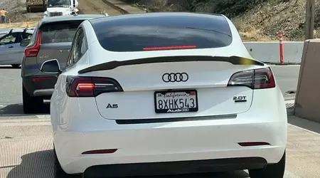 Tesla стає токсичною: власники маскують авто під Honda, Audi та Mazda
