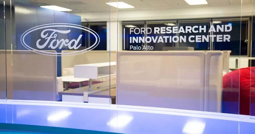 Заглянем в будущее: лаборатория инноваций Ford R&D в Пало-Альто