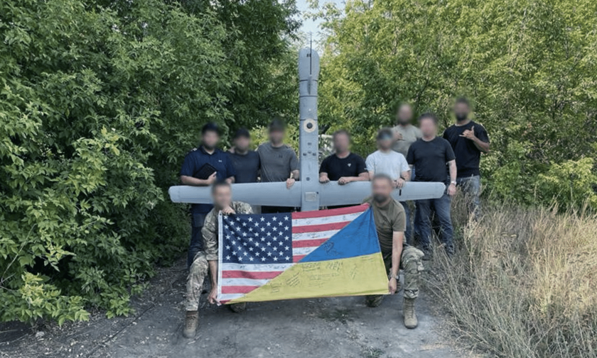 Украинская армия получила на вооружение американские дроны V-BAT и уже активно их применяет 