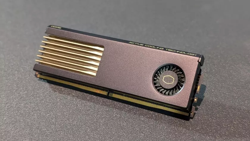 Модули памяти MasterDIMM AC с вентиляторами