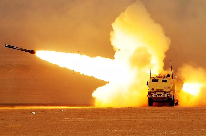HIMARS помогли ВСУ уничтожить российский склад боеприпасов на востоке Украины