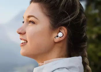 Sony LinkBuds with an unusual design and up to 17 hours of battery life are available on Amazon for $148 ($31 off)