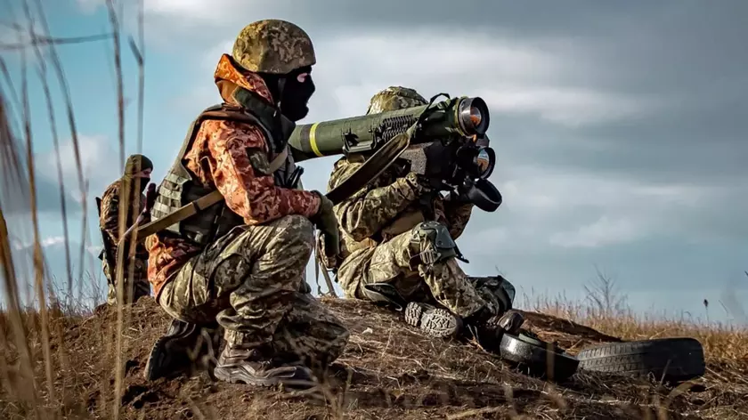 Тысячи Stinger, Javelin, Switchblade и гаубиц: Пентагон обнародовал полный список переданного Украине вооружения