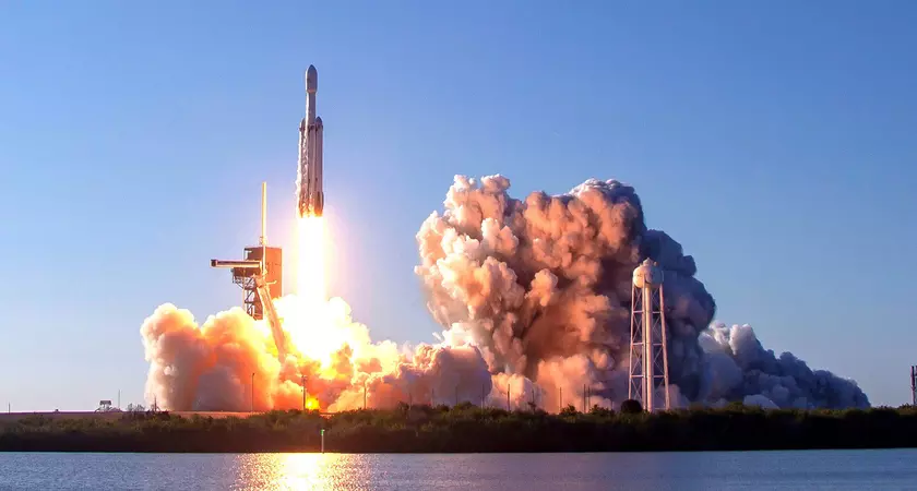 SpaceX больше не будет показывать пуски ракет в YouTube – трансляции переезжают в социальную сеть X