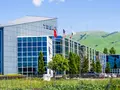 Amazon присоединяется к иску Walmart против Tesla