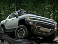 General Motors показала на видео как работает режим CrabWalk в электрическом Hummer