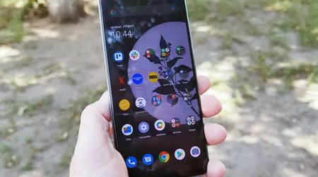 vivo V21 review: the joy of tick-tocker