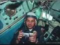 Фотоаппарат, выпущенный в прошлом веке киевским заводом Арсенал, продадут с аукциона. Он побывал в космосе и теперь стоит, как Tesla