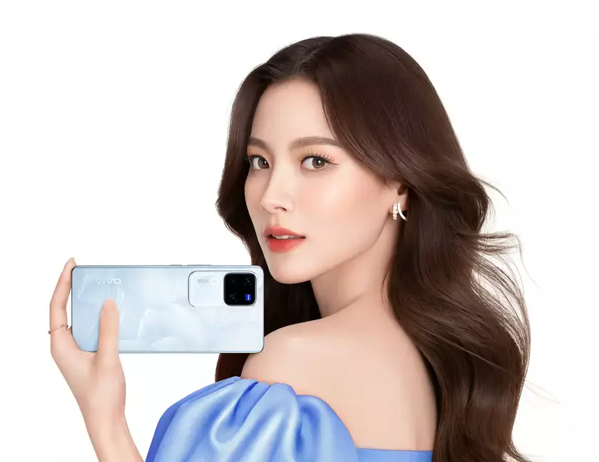 Анонс близко: vivo начала тизерить новую линейку смартфонов c камерами ZEISS