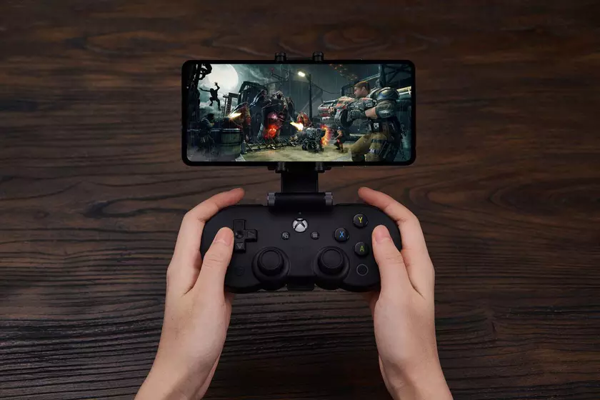 Microsoft создает магазин мобильных игр Xbox, чтобы противостоять Apple и Google