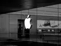 Apple купила французский стартап, создающий технологии ИИ и компьютерного зрения — СМИ