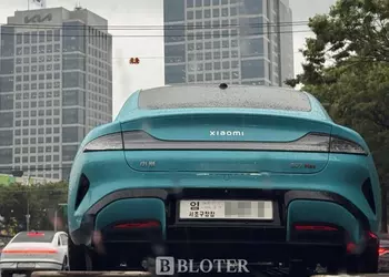 Xiaomi SU7 spotted outside Hyundai's headquarters in Seoul - the Korean manufacturer is studying the Chinese rival