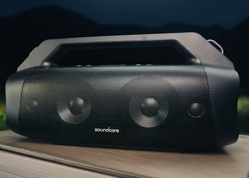 Best Speakers for Outdoor Movies