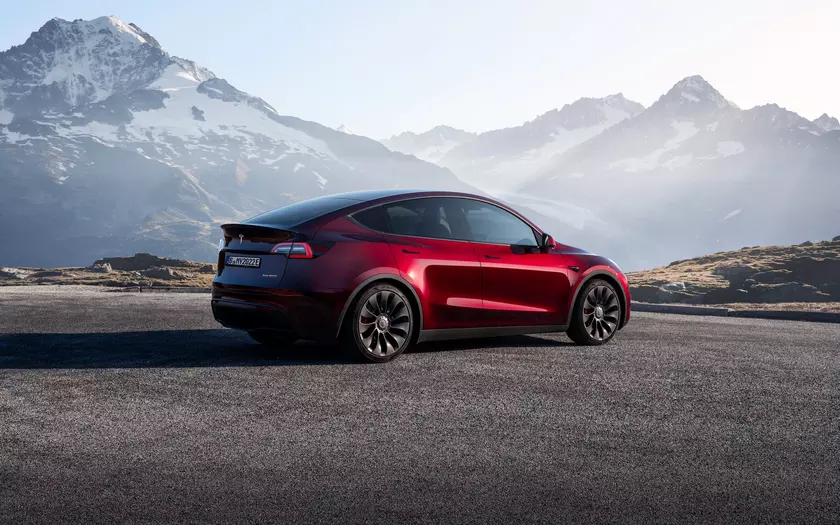 Tesla распродала все электромобили Model Y в США с поставкой в первом квартале 2023 года
