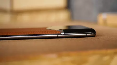 Vertu launches Snapdragon 8 Gen1 premium flagship iVertu 2 with leather cover