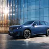 Задній вигляд BMW iX3 Long-Wheelbase