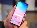 Samsung без объяснений возобновила обновление Android 11 с One UI 3.0 для смартфонов Galaxy S10