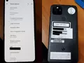 В сети появились «живые» фотографии Google Pixel 5: пластиковый корпус, двойная камера и сканер на задней стороне
