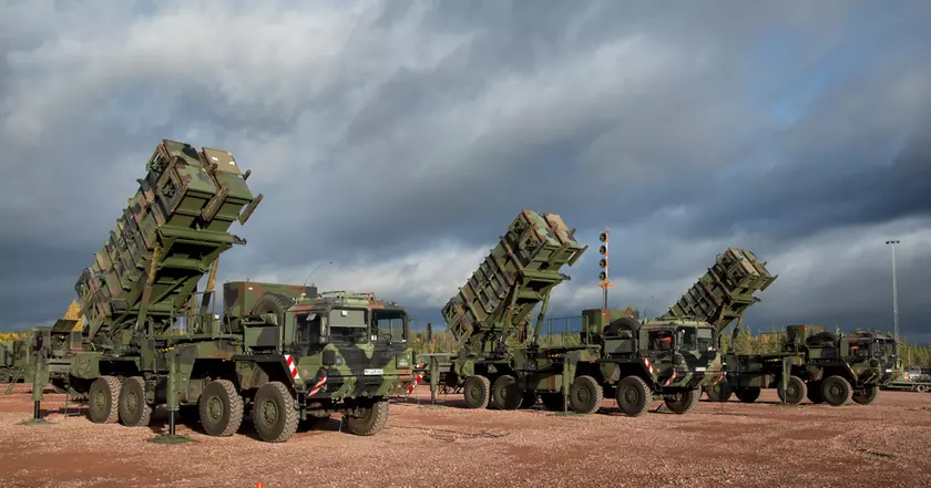 Германия передаст Украине системы противоракетной обороны Patriot и зенитно-ракетные комплексы IRIS-T в пакете стоимостью $1,5 млрд