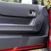 Мініатюра моделі MINI Cooper в червоному кольорі