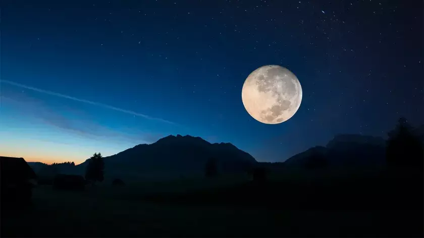 NASA построит телескоп, который сможет заглянуть в Тёмные века Вселенной и увидеть то, что происходило до появления первых галактик