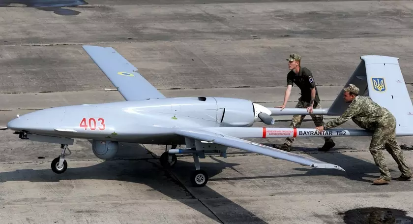 Украина с 24 февраля получила 50 ударных БПЛА Bayraktar TB2