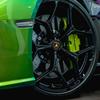 Lamborghini Revuelto з покусуванням кольору