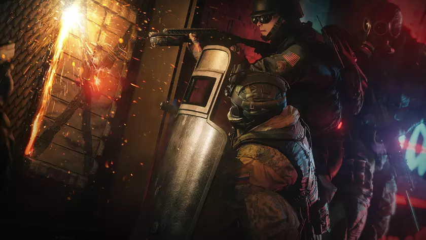 Долой цензуру: в Rainbow Six Siege вернутся игровые автоматы, алкоголь и неоновая стриптизерша