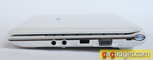 samsung_n120_right.jpg