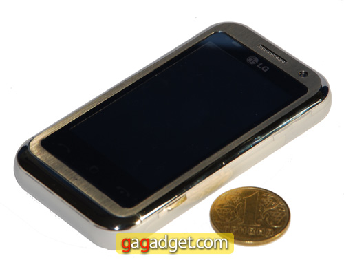 LG_Arena_KM900_01.jpg