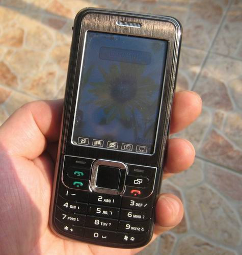 LighterPhone4.jpg
