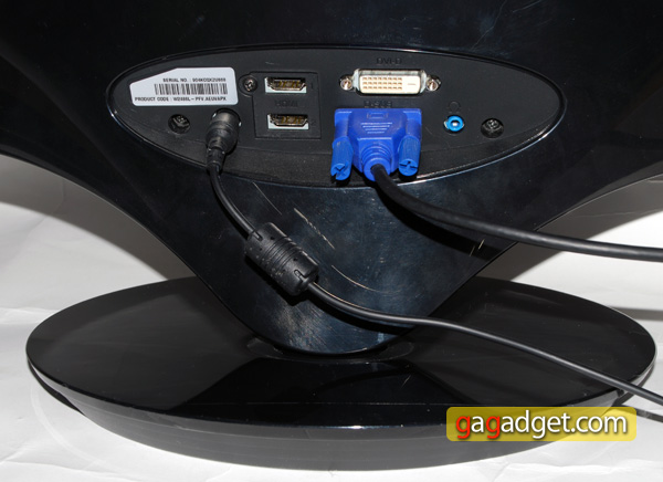 LG_W2486L_02.jpg