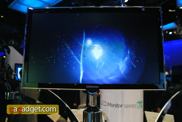 SamsungCES2010_35.jpg