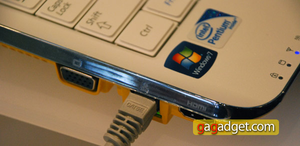 SamsungCES2010_59.jpg