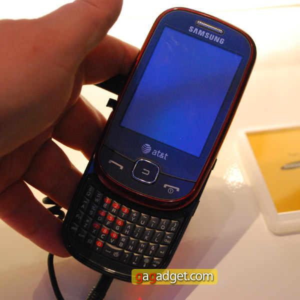 SamsungCES2010_96.jpg