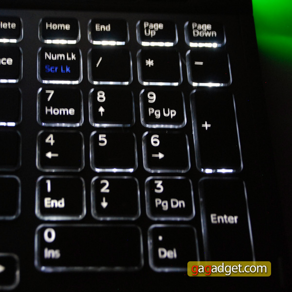 SonyVaioF_28.jpg