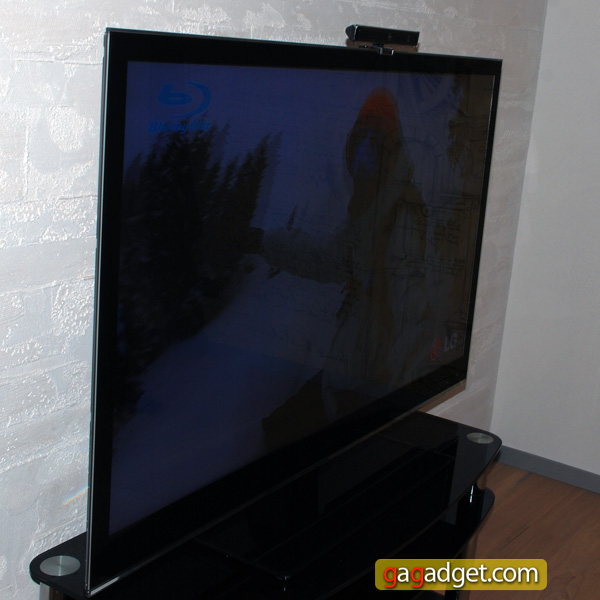 LG_LX9500_03.jpg