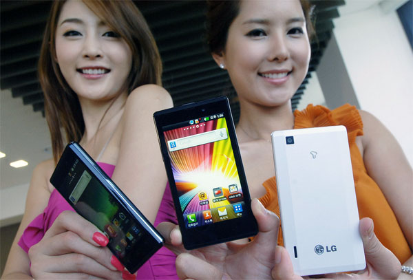 LG_OptimusEX_01.jpg