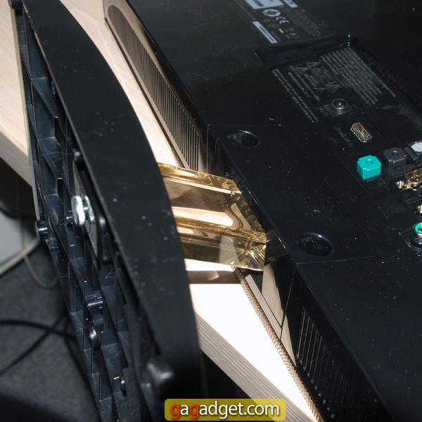 LG_M2250D_10.jpg 