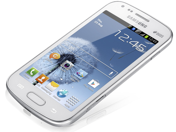 GalaxyS_Duos_01.jpg