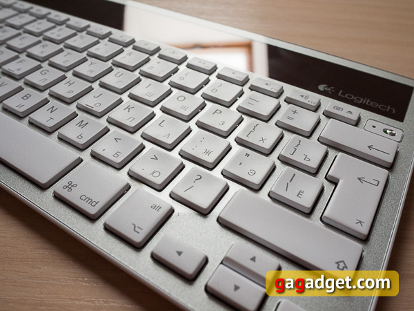 logitech-k760-4.jpg